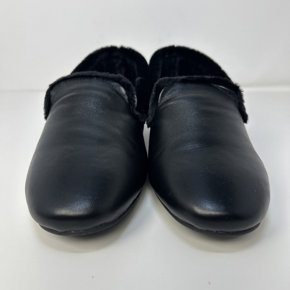Trotters Glory Women's Loafers Black Leather Faux Fur Lined 7W 7 Wide NIB - Picture 2 of 12